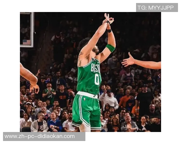 绿军连续两场三分球失准创历史末节表现令人担忧已濒临崩溃边缘